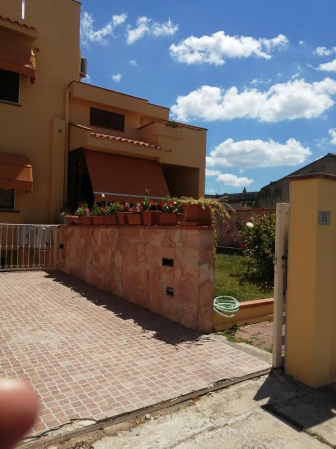 Domomea Otel Quartu SantʼElena Dış mekan fotoğraf