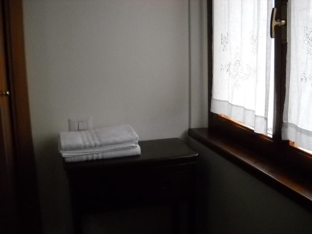 Domomea Otel Quartu SantʼElena Oda fotoğraf