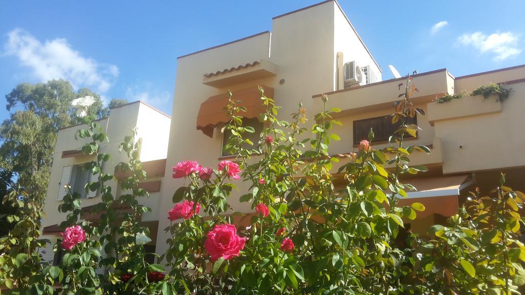 Domomea Otel Quartu SantʼElena Dış mekan fotoğraf